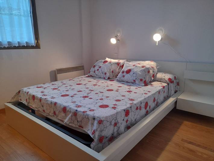 Gîte pour 2 personnes, avec jardin dans Vallee De Boi - 2