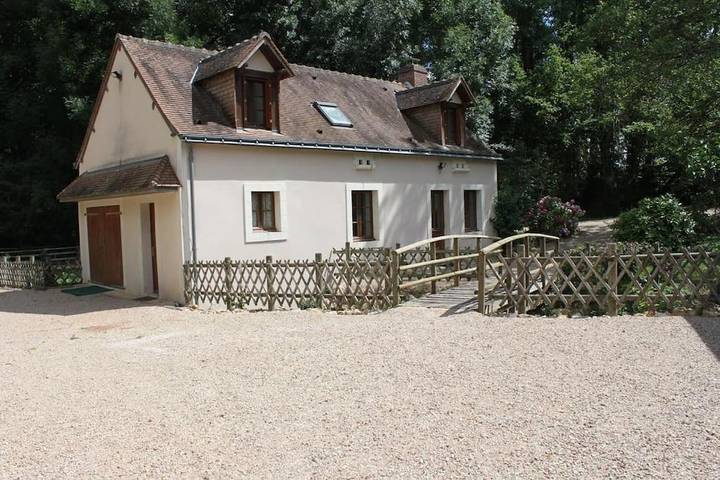 Location de vacances pour 8 personnes, avec jardin, animaux acceptés à Luceau - 2