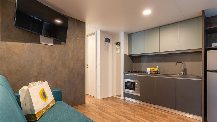 Camping für 5 Personen, mit Pool und Terrasse in Lido di Jesolo - 2