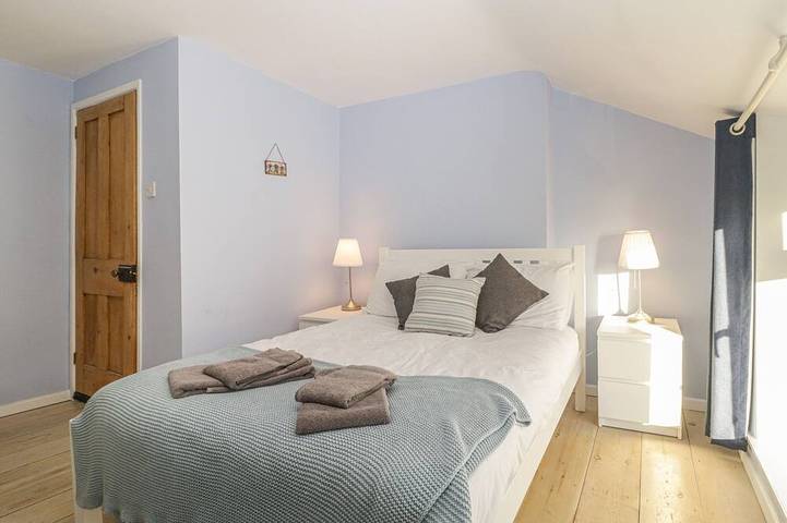 Spring Rose Cottage, haustierfreundlich, mit offenem Kamin in Fortuneswell in Fortuneswell, Isle of Portland