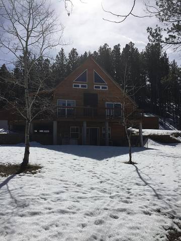 Lake House for 6 Guests in Black Hills, Wyoming, Picture 3