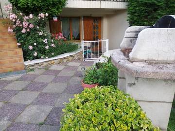Gîte pour 4 personnes, avec jardin à Andilly (Val-d'Oise)