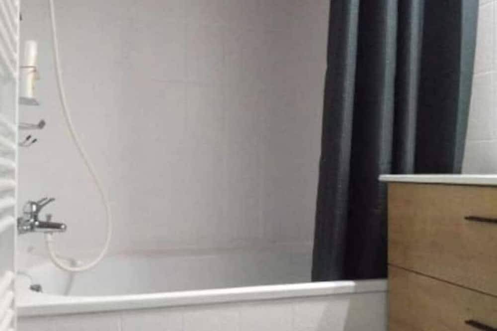 Entire apartment, Cosy studio in resort center in Bellevaux, Thonon-les-Bains region