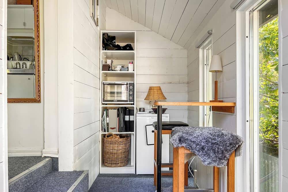 Small cottage close to Stockholm City in Nacka, Stockholmer Schärengarten