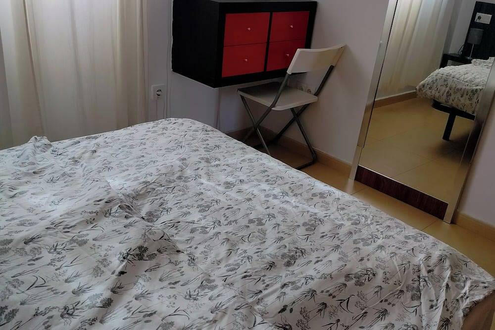 Entire apartment, Lovely 2-Bed Apartment in Condado de Alhama in Condado de Alhama, Alhama de Murcia