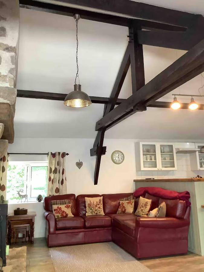 Location de vacances pour 3 personnes, avec jardin et terrasse à Faux-la-Montagne - 3