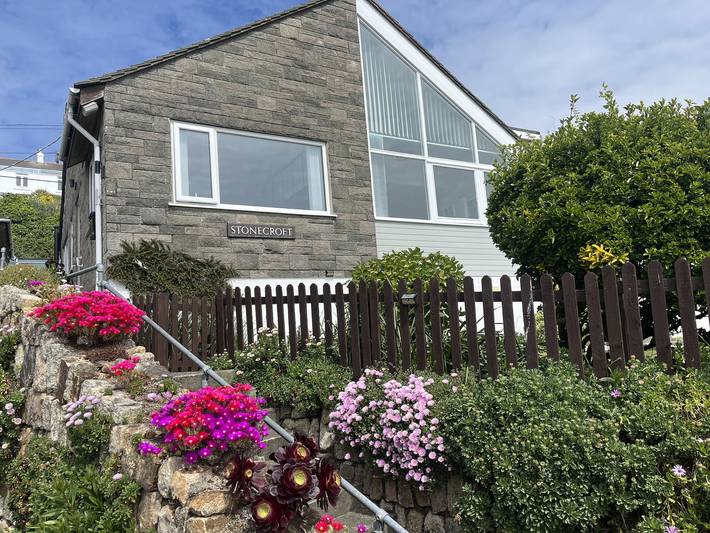 Cottage for 8 people, with Ocean view and Garden in Praa Sands