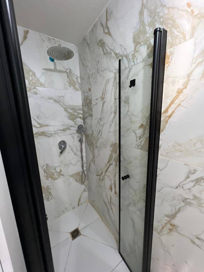Ferienwohnung für 3 Personen, mit Pool und Balkon, mit Haustier - 1