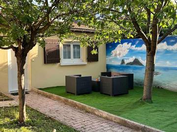 Gîte pour 2 personnes, avec jardin à Chennevières-sur-Marne