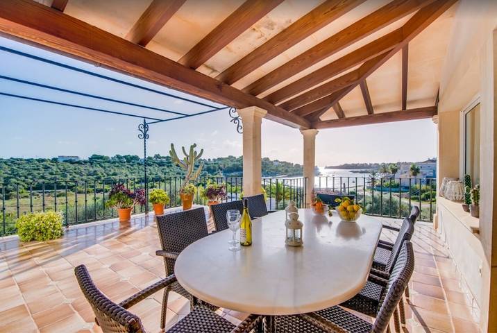 Ferienhaus für 8 Personen, mit Balkon und Garten auf Mallorca Süden
