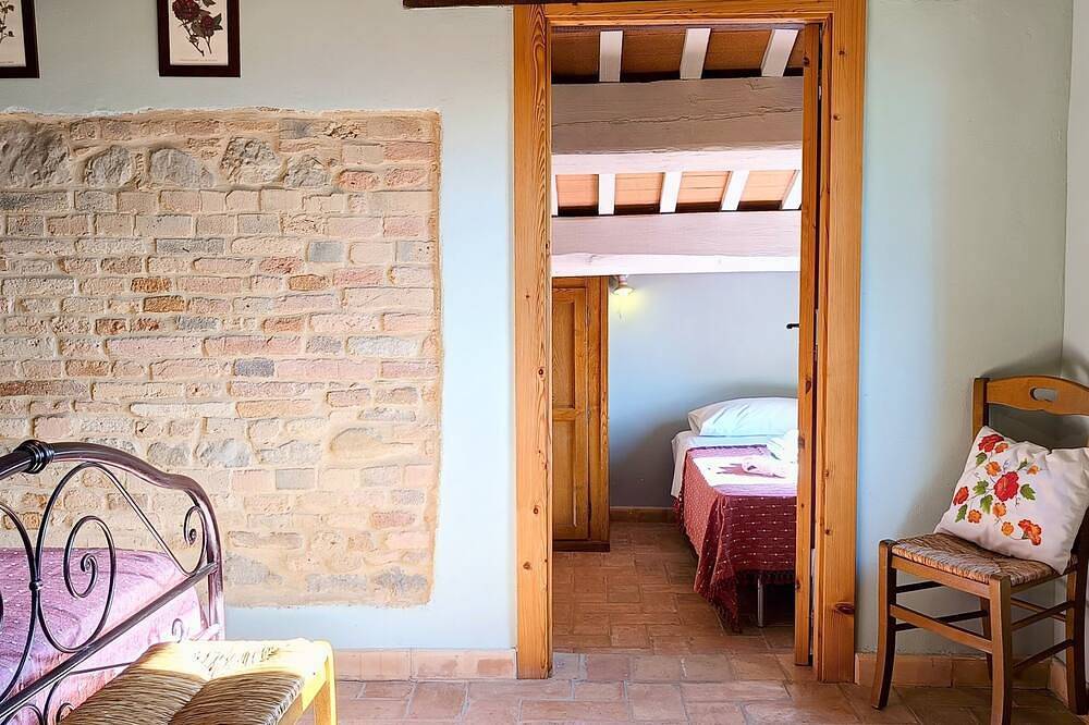 Villa Il Rigogolo - Private Pool in the Hills of the Marche Region in Sant'Angelo in Pontano, Macerata Provinz