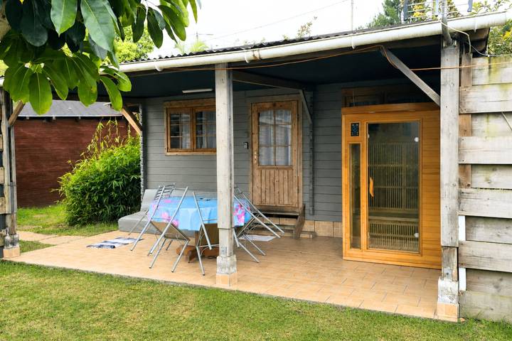 Bungalow für 5 Personen mit Sauna in Les Makes, Saint-Louis