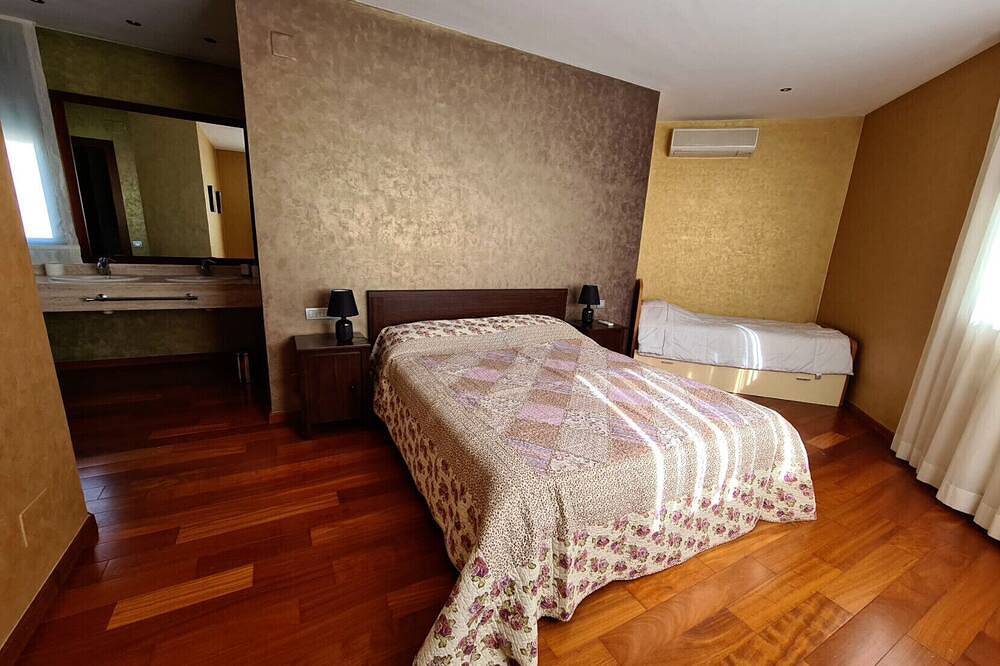 Perla Gran villa piscina privada y Wifi gratis in Vandellòs i l'Hospitalet de l'Infant, Costa Dorada