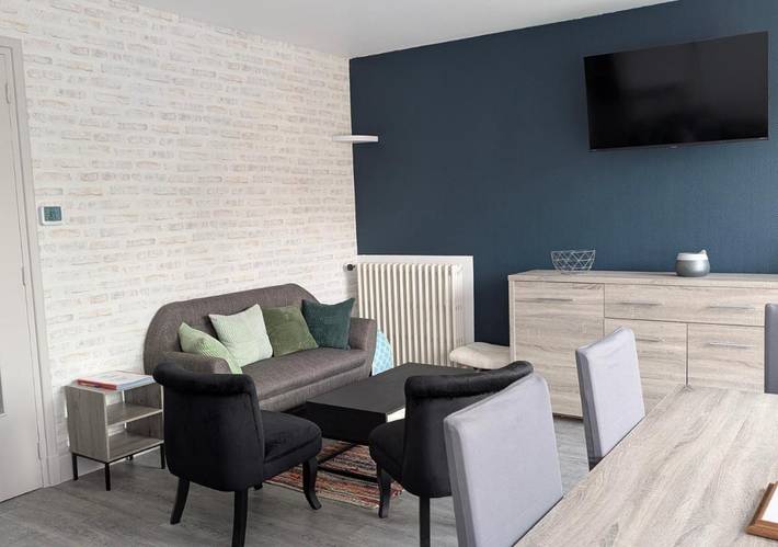 Gîte pour 6 personnes, avec Balcon à Sedan