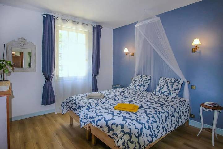 Location de vacances pour 10 personnes, animaux acceptés à Cléon-d'Andran - 2