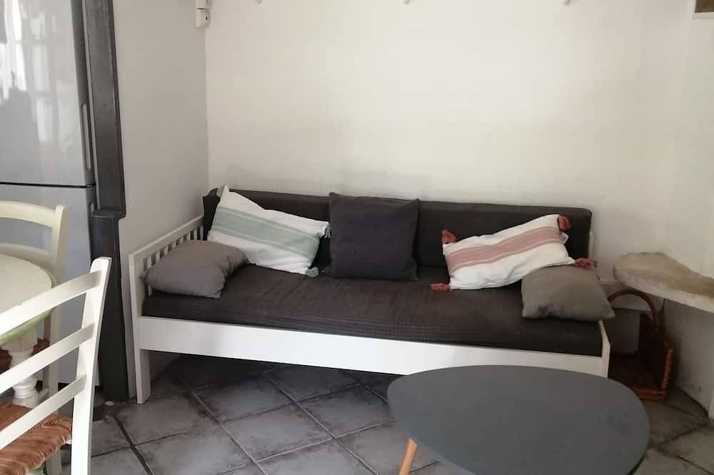 Mazet avec piscine privé dans le Ventoux in Reilhanette, Région de nyons
