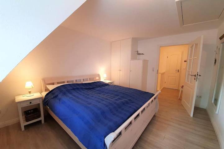Ganze Wohnung, Traumkoje - Wohnung 5 - Ferienwohnung Traumkoje - mit Sauna, Terrasse & in Nordfriesische Inseln (Schleswig-Holstein) (Schleswig-Holstein), Alkersum