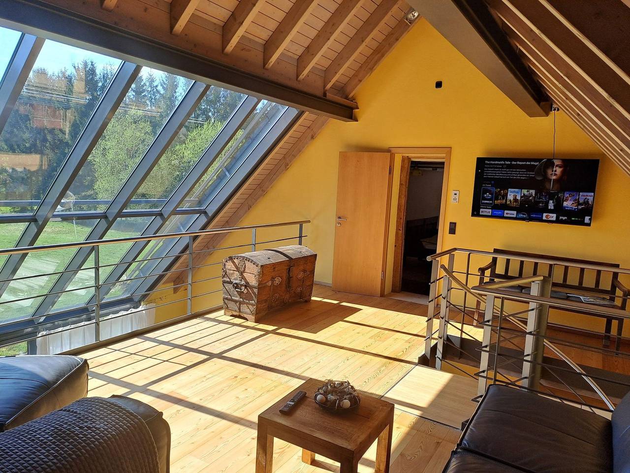 Haus Burg, Ferienhaus - 8-Bett-Ferienhaus  Dusche/Wc, 3 Schlafräume in Bongard, Vulkaneifel