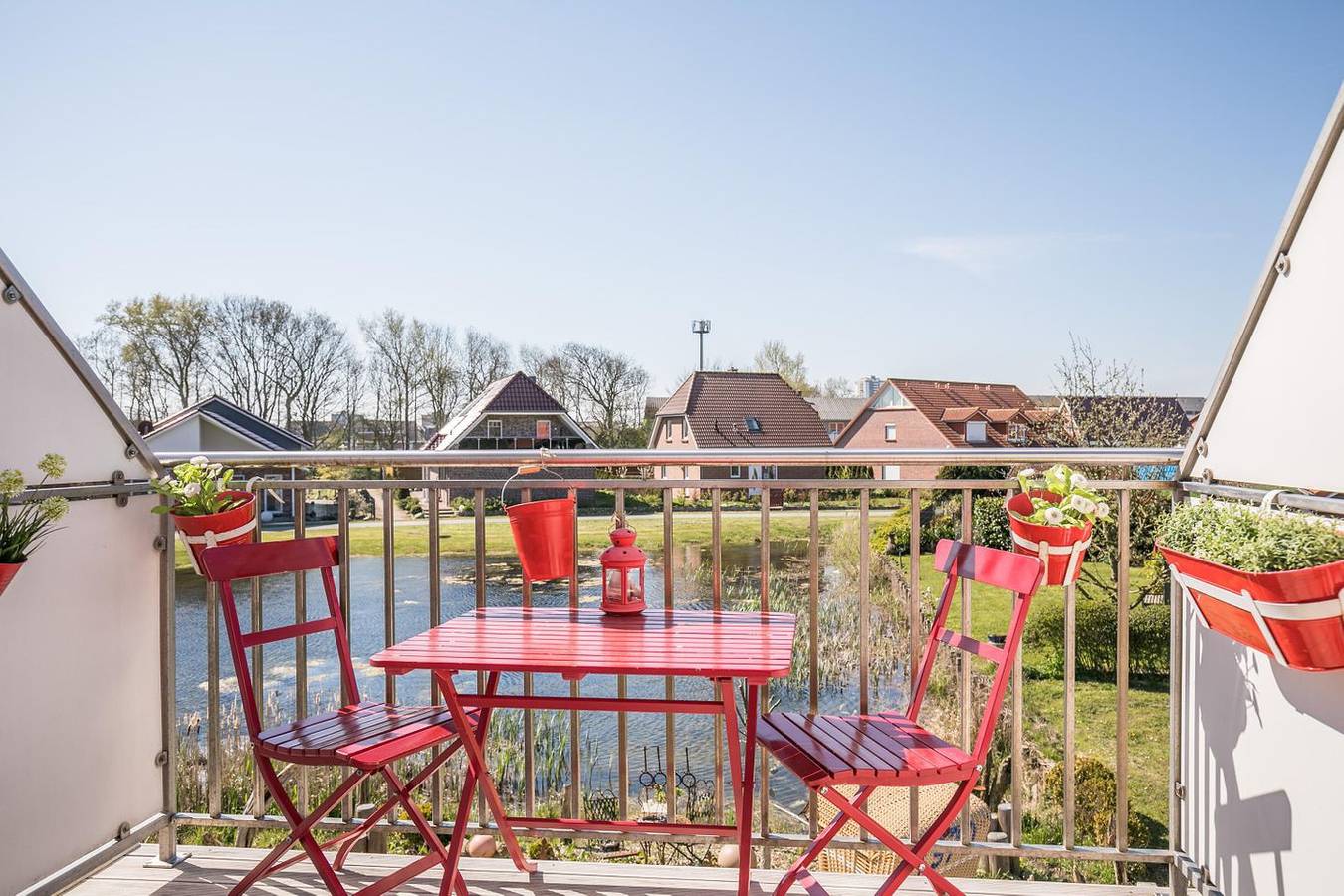 Ganze Wohnung, Haus am Teich Whg. Relax! Traumhafte Fewo, direkt am Teich. in Büsum, Dithmarschen