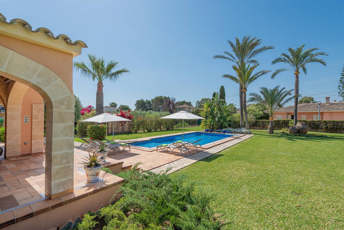 Mulholland Villa - Spektakuläre Villa mit privatem Pool und gratis W-Lan. in Can Picafort, Santa Margalida