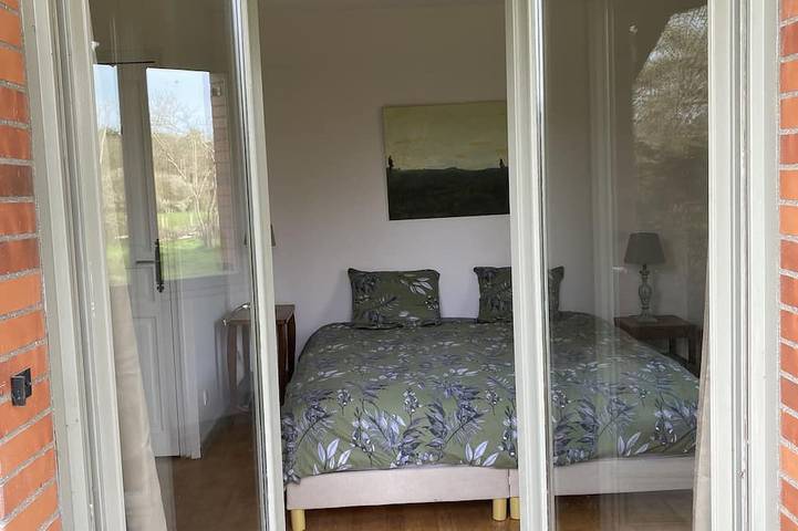 Gîte pour 8 personnes, avec jardin dans Chailly-en-Gâtinais - 4