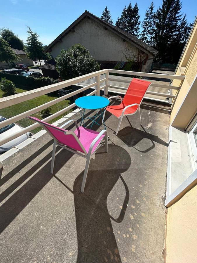 Chambres hôtes les grenouilles in Saint-Paul-de-Varax, Région de Bourg-en-Bresse