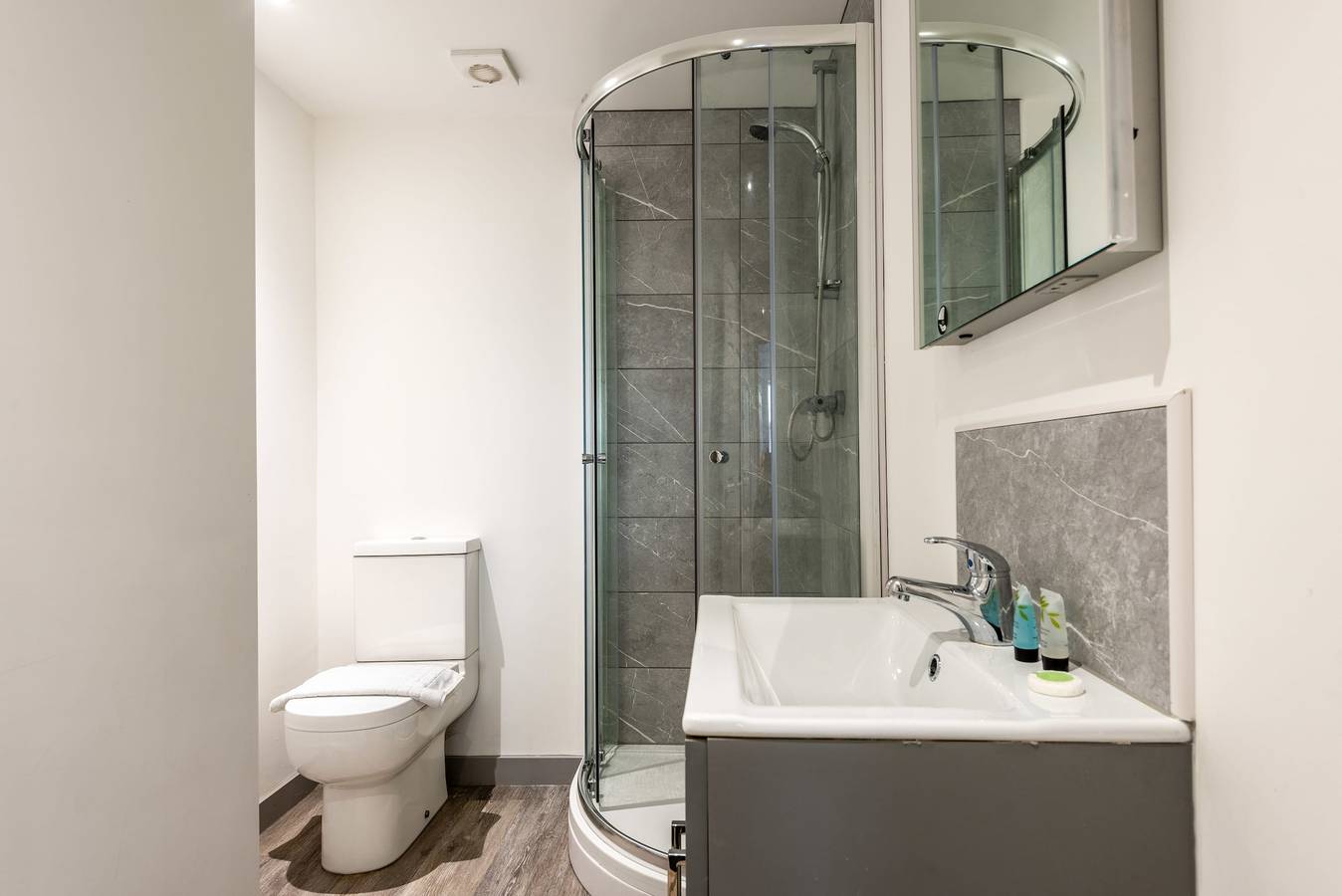 Entire apartment, Perfect 1 Bed Budget Flat in Central Doncaster in South Yorkshire