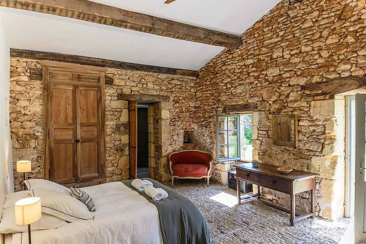 Location de vacances pour 14 personnes, avec jardin, animaux acceptés à Castelnaud-la-Chapelle - 2