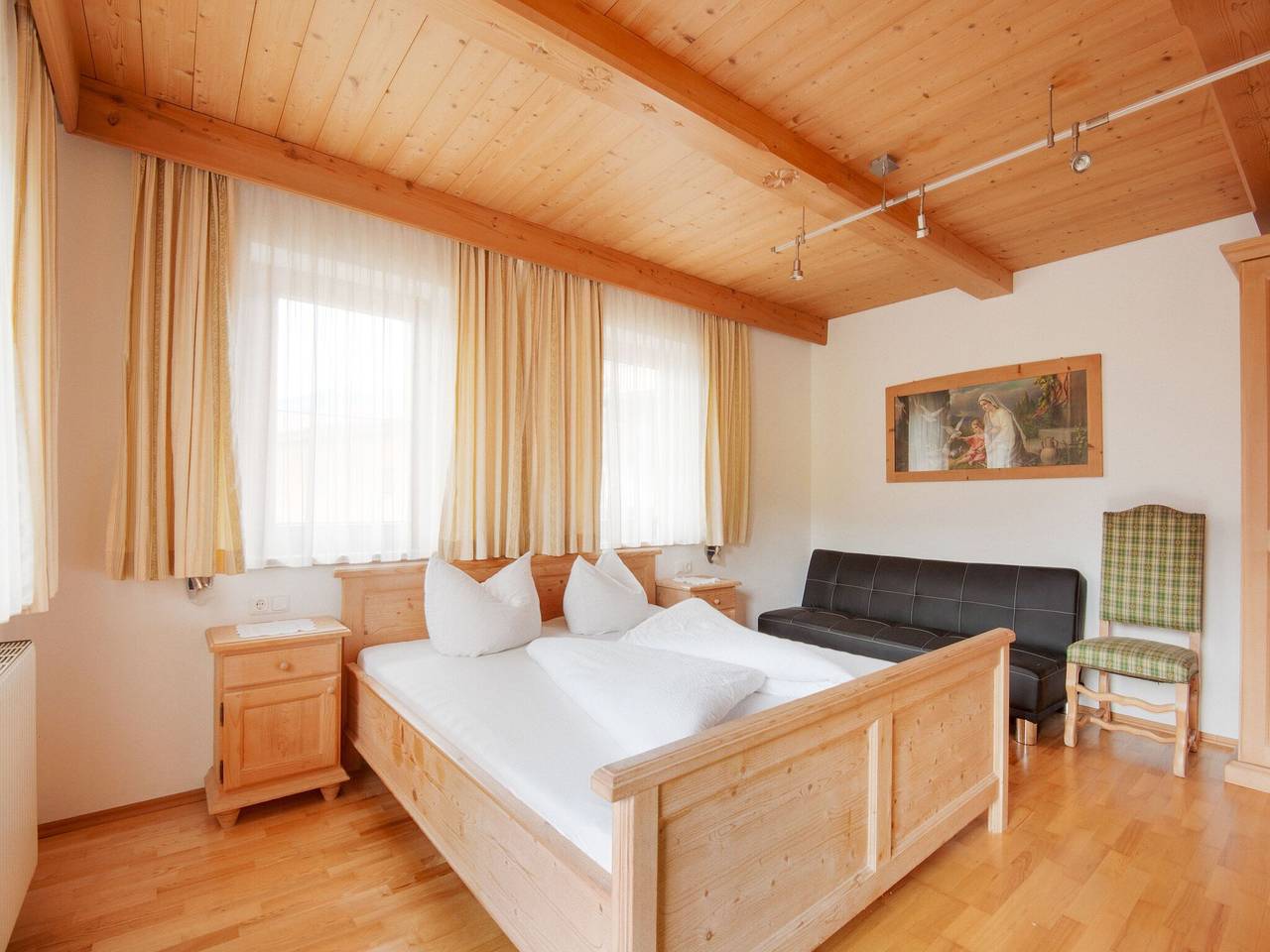 Ganze Wohnung, Wohnung in Hainzenberg nahe Skipisten in Hainzenberg, Zillertaler Alpen