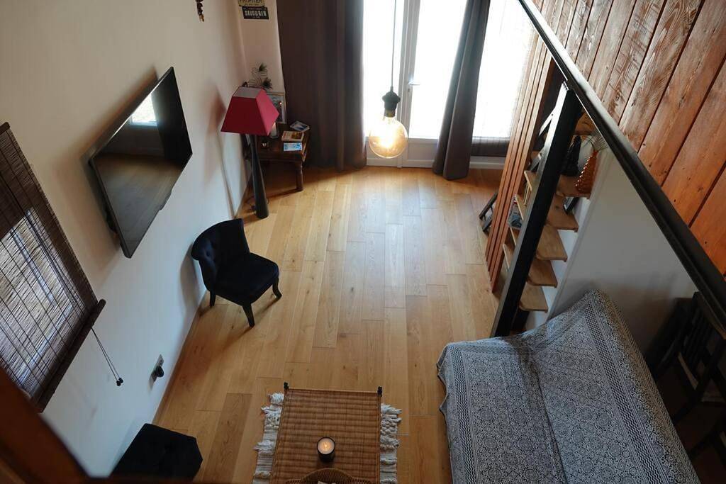 Two-Bedroom House in Saint-Cannat, Région d'Aix-en-Provence
