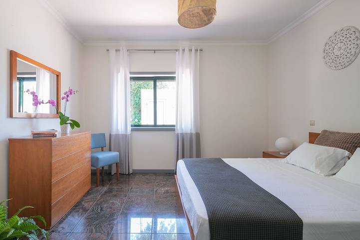 Atemberaubende 3-Bett-2-Bad-Villa über dem Fluss Douro / Porto Stadt - WIFI-Schlaf 6-10 in Raiva, Pedorido e Paraíso, Aveiro Distrikt