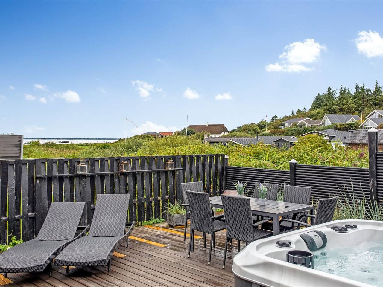 "Solfrid" - 150m from the sea in Sjelborg, Esbjerg