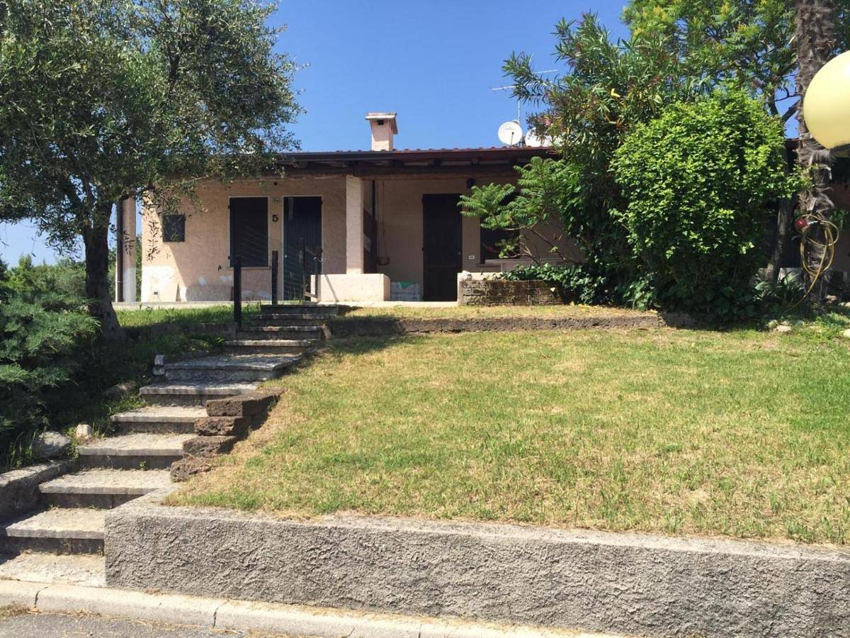 Casa Laura Garda lago in Pozzolengo, Prealpi Gardesane