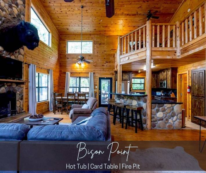 Vacation rental for 10 people, with pets in Broken Bow Lake