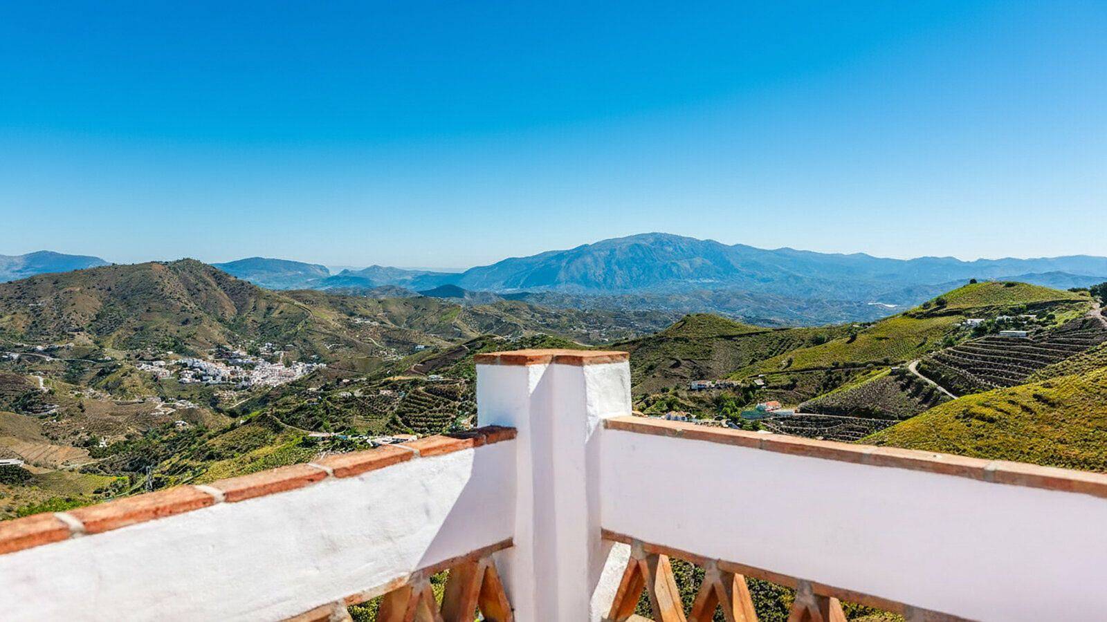 Alejandro de Almachar Almáchar by Ruralidays in El Borge, Málaga Provinz