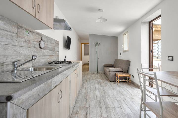 Hel lägenhet, Apartment "Letizia House" close to the Sea with Garden & Wi-Fi in Pozzillo (Palermo), Cinisi