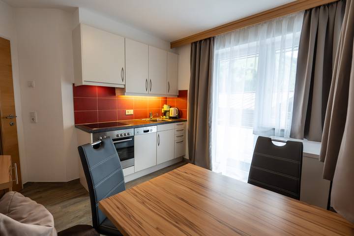 Vakantieappartement voor 4 personen, met tuin en terras in Viehhofen