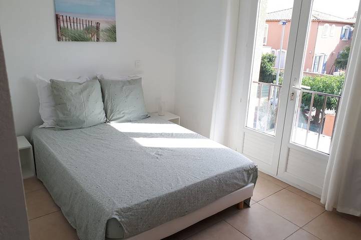 3mn walk from the beach, Villa 5 bdrms in private residence between Sea and Pond in Frontignan, Mittelmeerküste (Frankreich)
