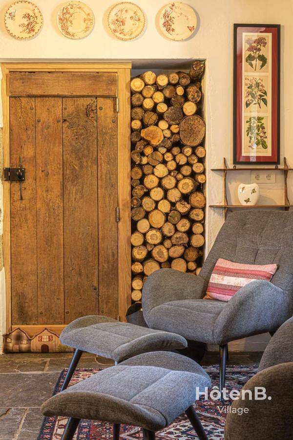 Location de vacances pour 8 personnes, avec terrasse et jardin à Vareilles - 4