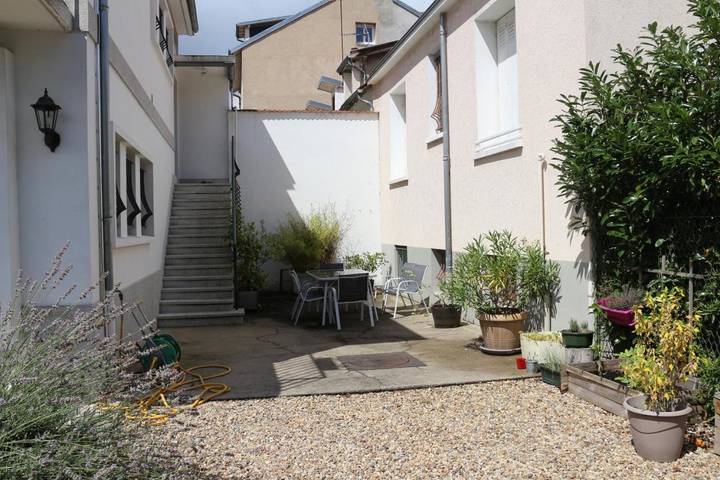 Gîte pour 2 personnes, avec terrasse à Vichy - 4