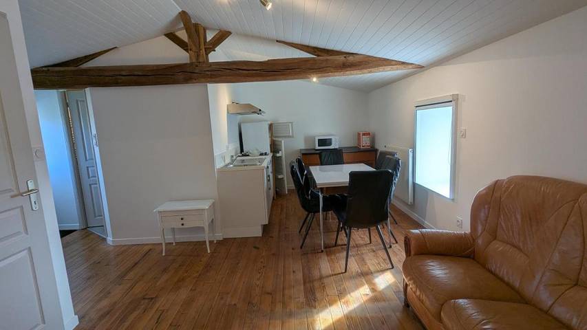 Maison d’hôte pour 4 personnes, avec jardin à Saint-Denis-la-Chevasse