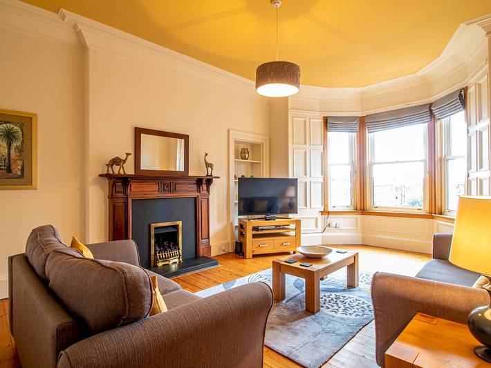 Apartamento entero, Beautiful and Bright Georgian Style Morningside Apartment - Pass the Keys in Edimburgo, Lothian