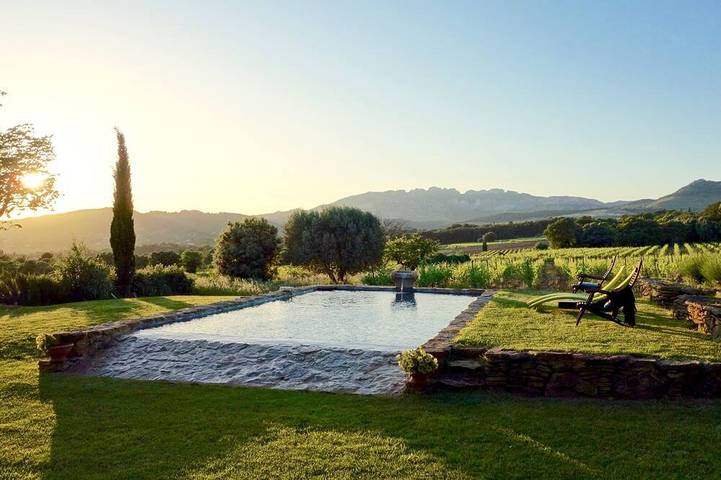 Gîte pour 4 personnes, avec jardin, animaux acceptés à Saint-Hippolyte-le-Graveyron