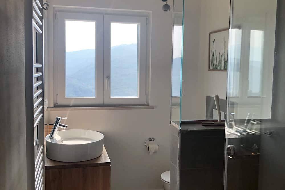 Traumhafte Villa mit einzigartigem Meerblick und privatem Pool im Olivenhain in Pontedassio, Riviera di Ponente
