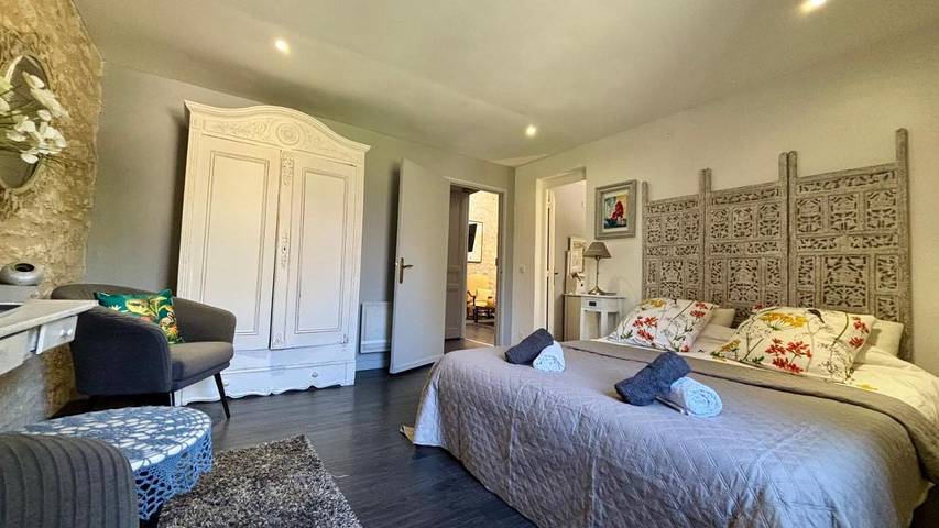 Gîte pour 7 personnes, avec jardin et piscine à Lauzerte - 2