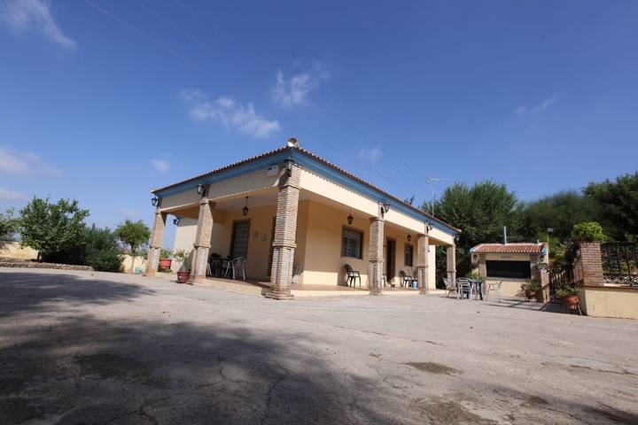 Casa rural para 10 personas, con terraza y piscina, Se admiten mascotas en Sanlúcar la Mayor - 4