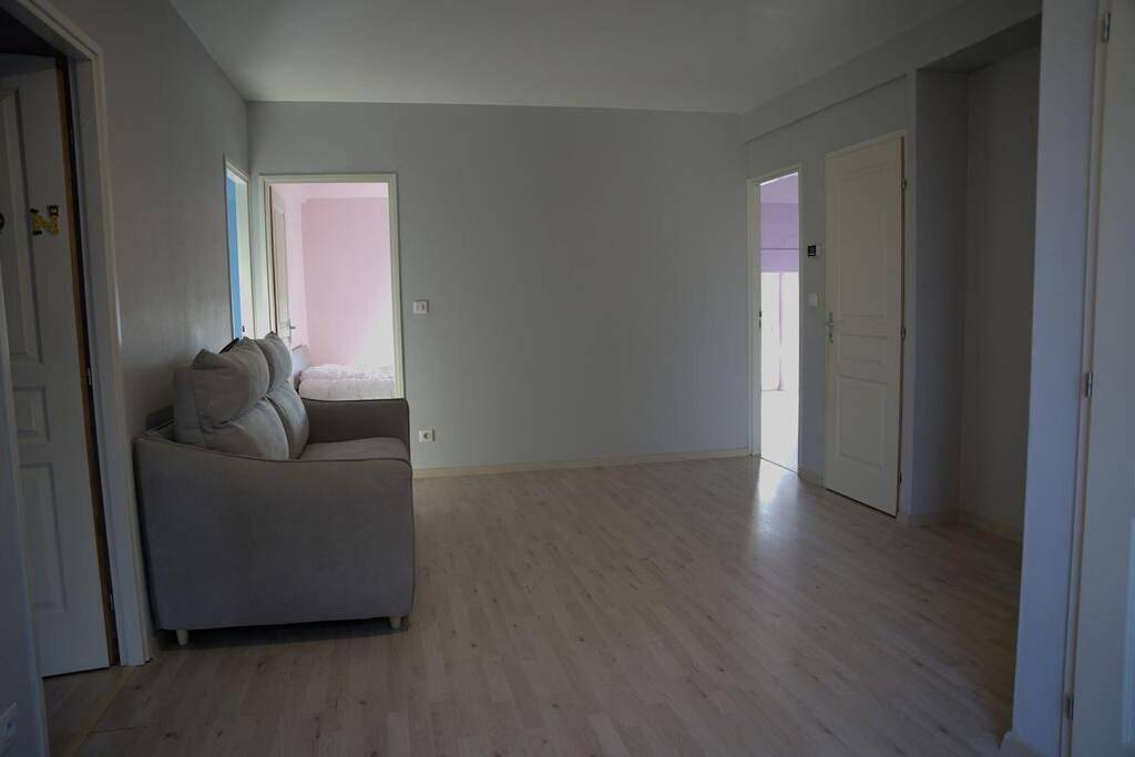 Four-Bedroom House in Lachy, Marne