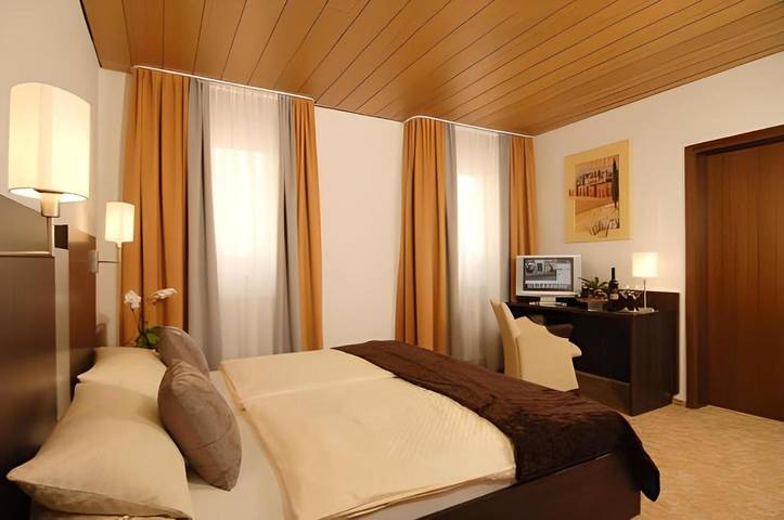 Hotel für 5 Personen