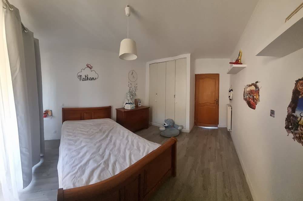 Ganze Wohnung, Große Wohnung mit Meerblick in Ajaccio, Ajaccio und Umgebung