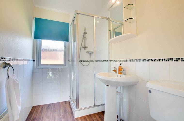 Stunning 3-Bed Hot Tub Lodge, Northumberland in Northumberland